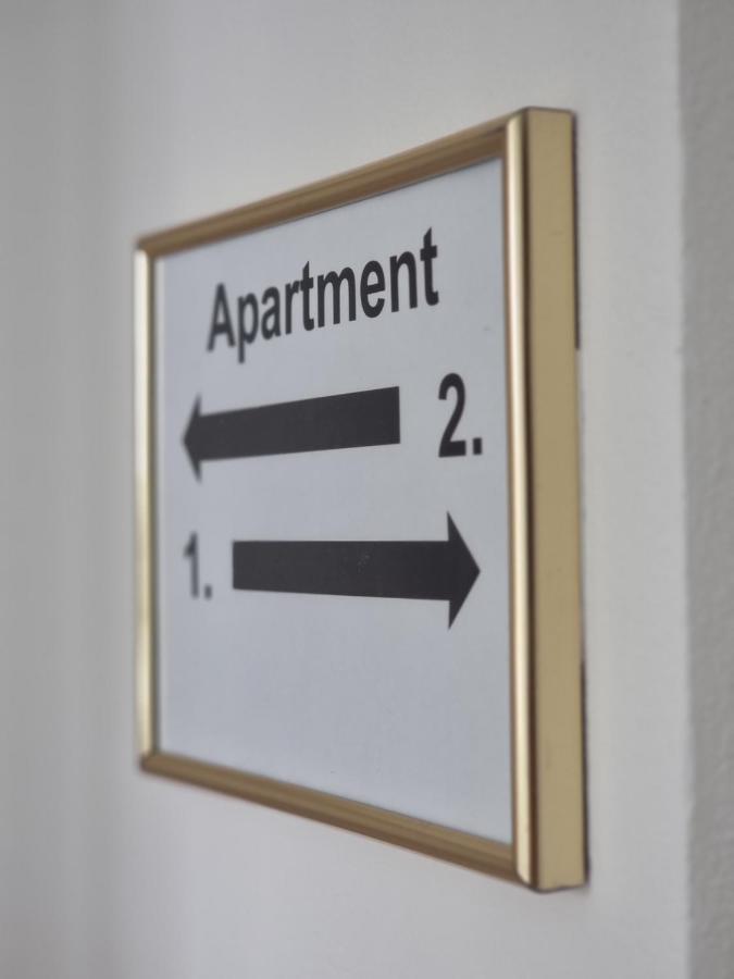 Spacious Apartment Near Hockey And Football Arena Bratislava Esterno foto